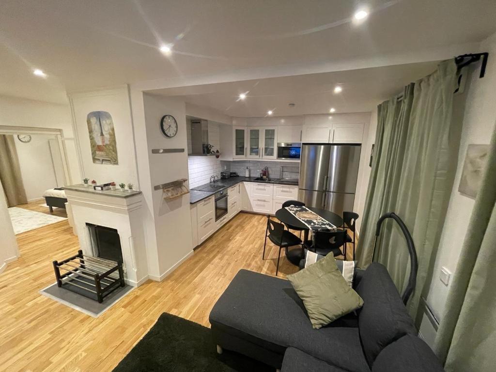 Noah Longstay Apartment Vasteras Exterior foto