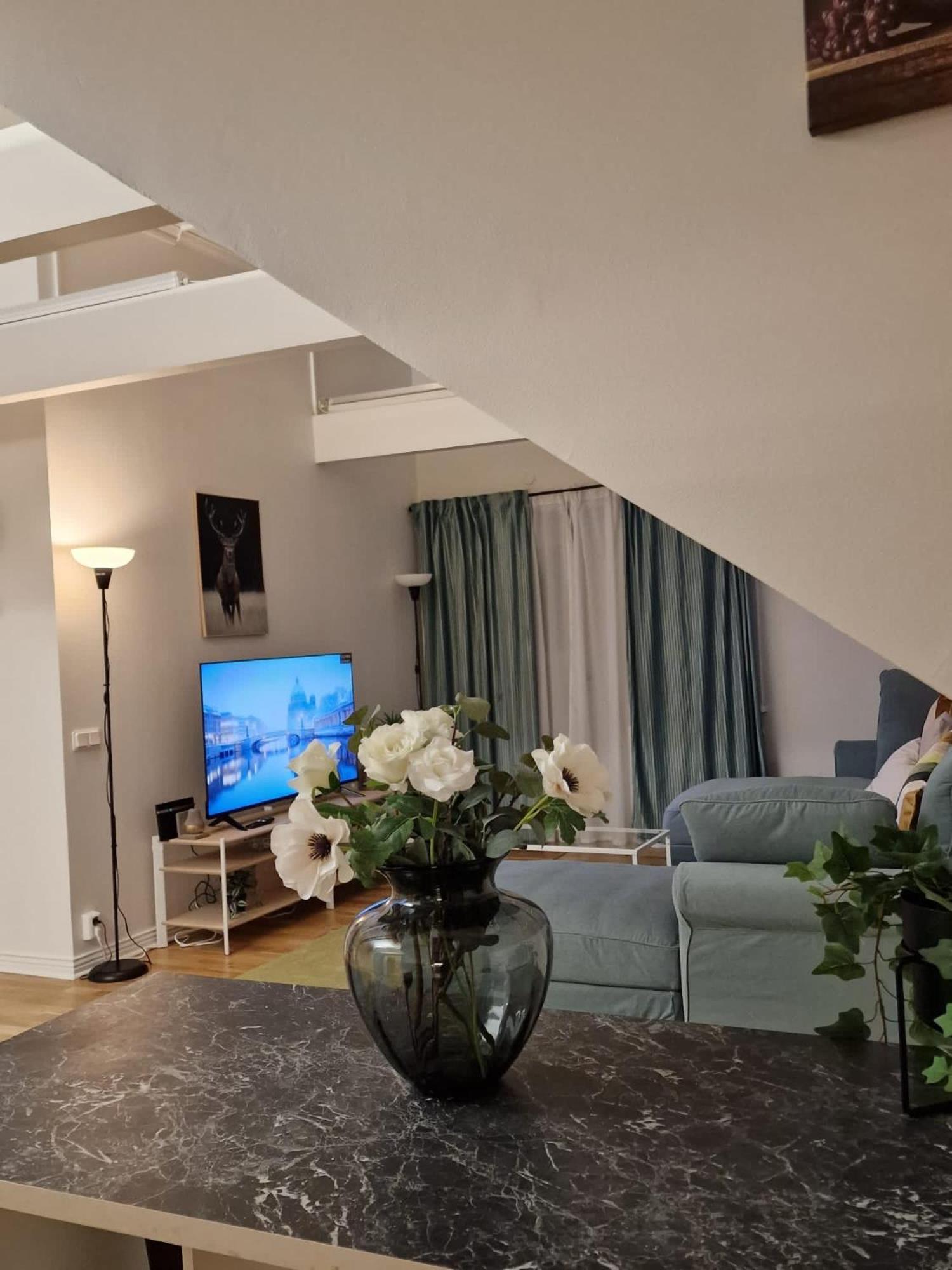 Noah Longstay Apartment Vasteras Exterior foto