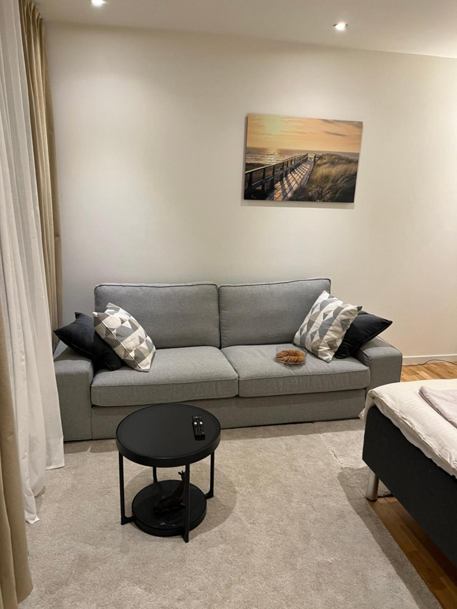 Noah Longstay Apartment Vasteras Exterior foto