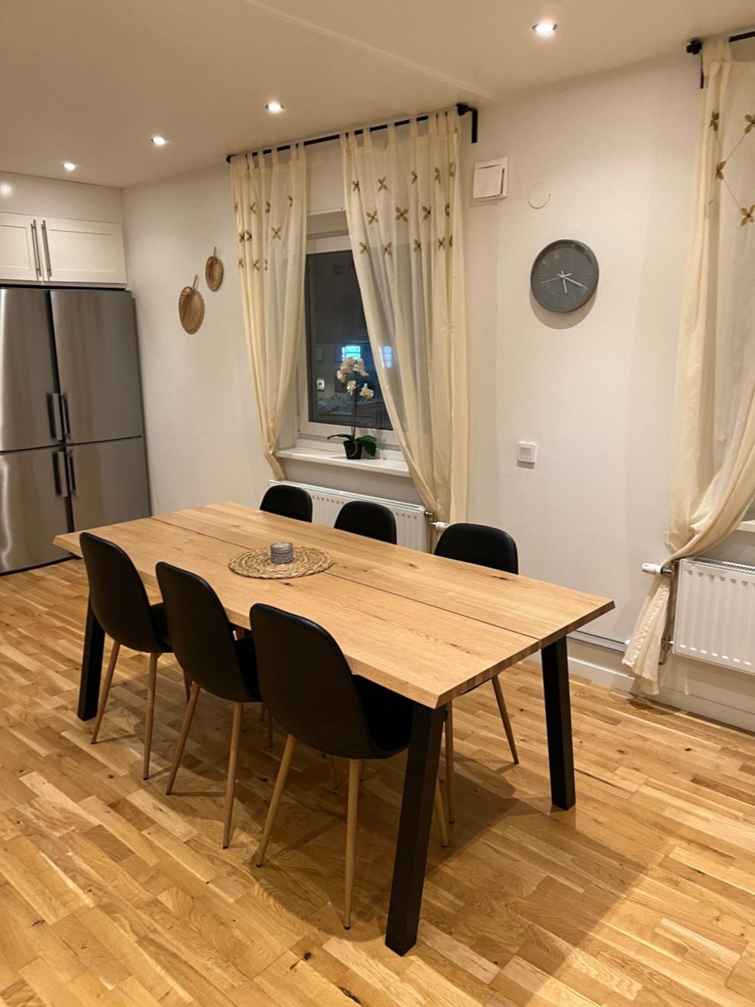 Noah Longstay Apartment Vasteras Exterior foto