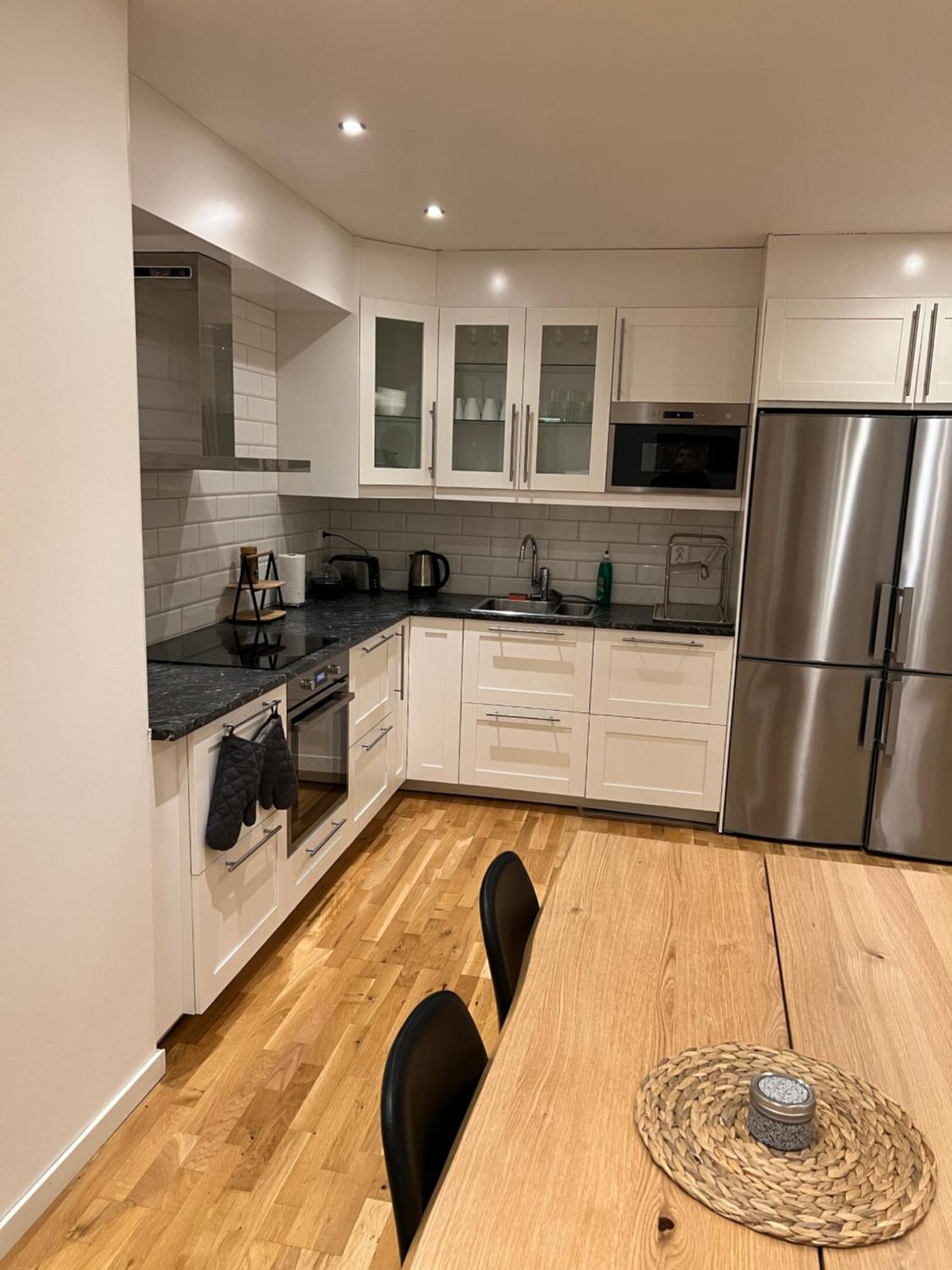 Noah Longstay Apartment Vasteras Exterior foto