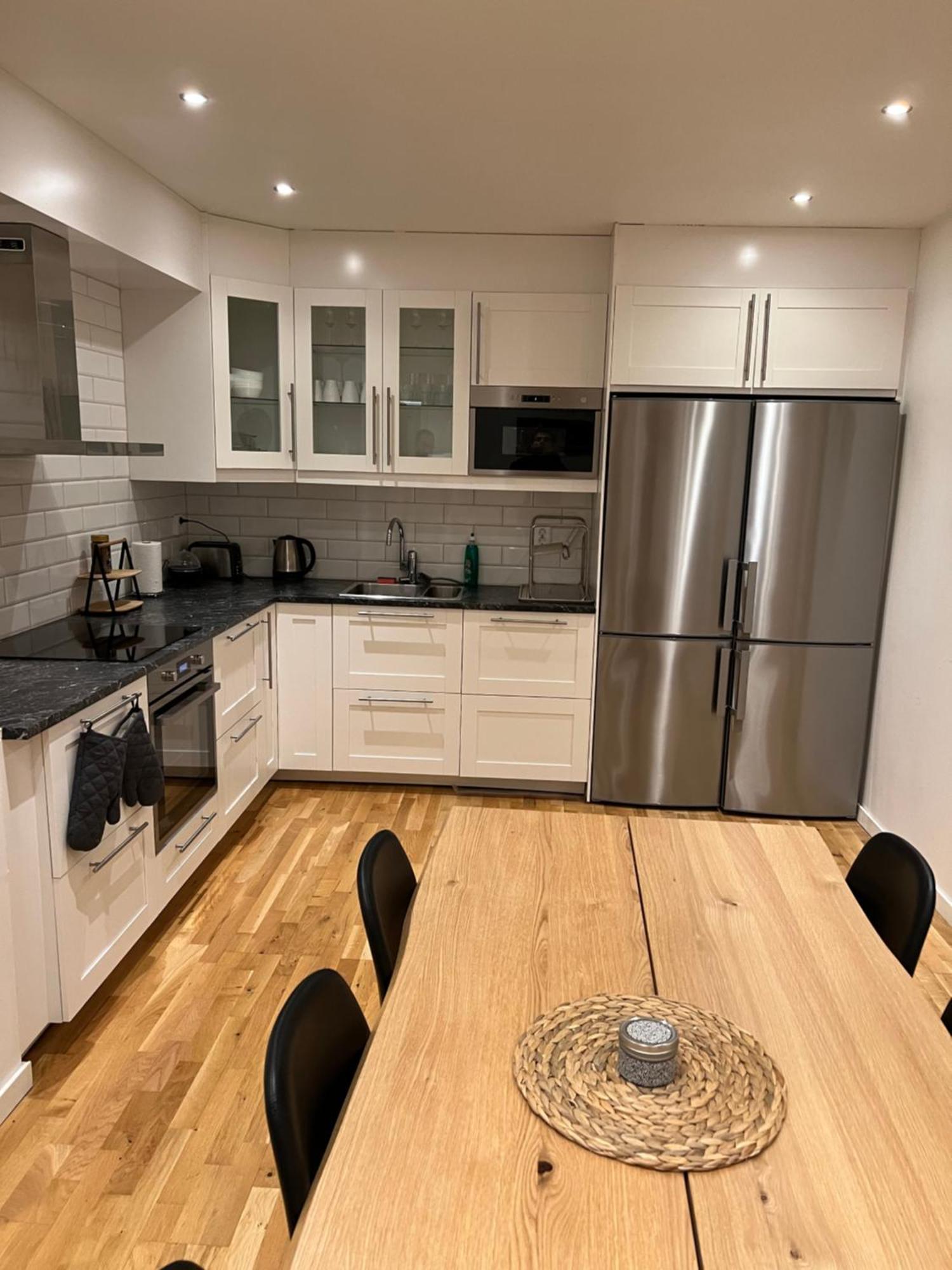 Noah Longstay Apartment Vasteras Exterior foto