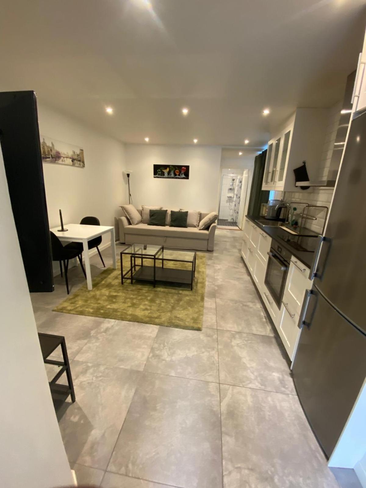 Noah Longstay Apartment Vasteras Exterior foto
